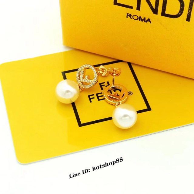 FENDI2022秋冬新款耳環 芬迪高端定制耳釘珍珠F耳釘 zgb2218